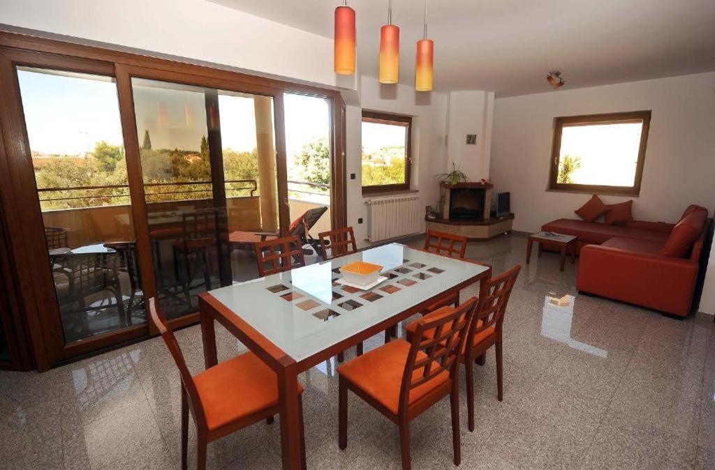 Apartments Ana Wellness L โรวีน ภายนอก รูปภาพ